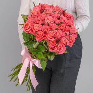 35 Розовых Роз (50 см.)