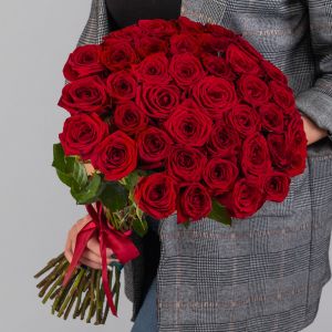 35 Красных Роз (50 см.)