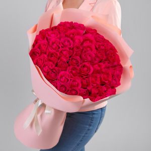 51 Малиновая Роза (70 см.) в упаковке