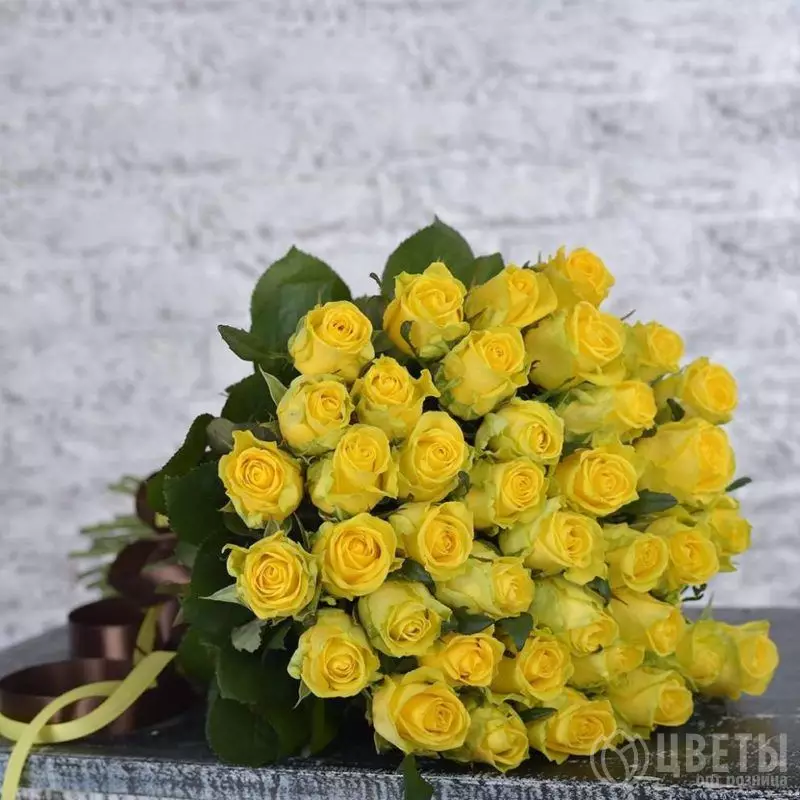 37 желтых роз Кении 40 см №1