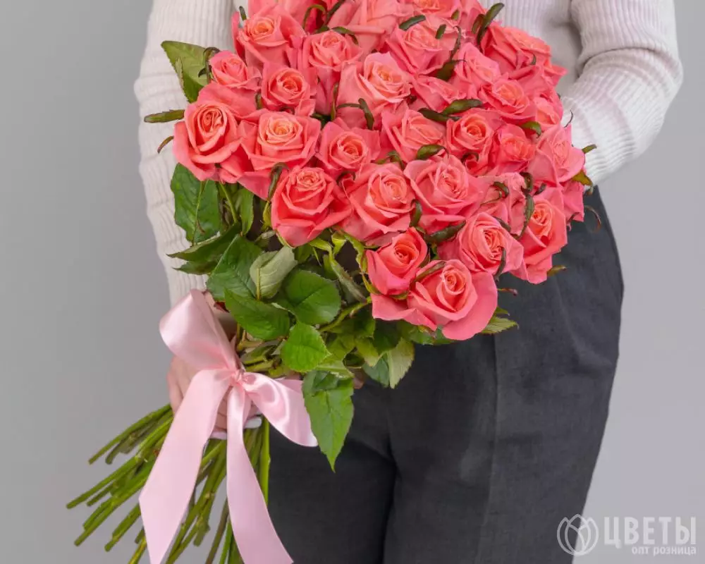 35 Розовых Роз (50 см.) №1