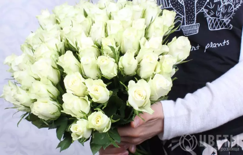 45 белых роз Кении 40 см №1