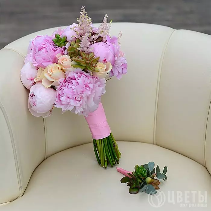 Букет невесты с розовыми пионами №2