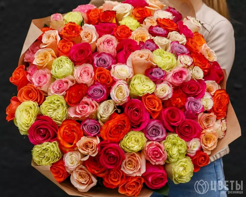101 розы Эквадор микс 60 см в упаковке №3
